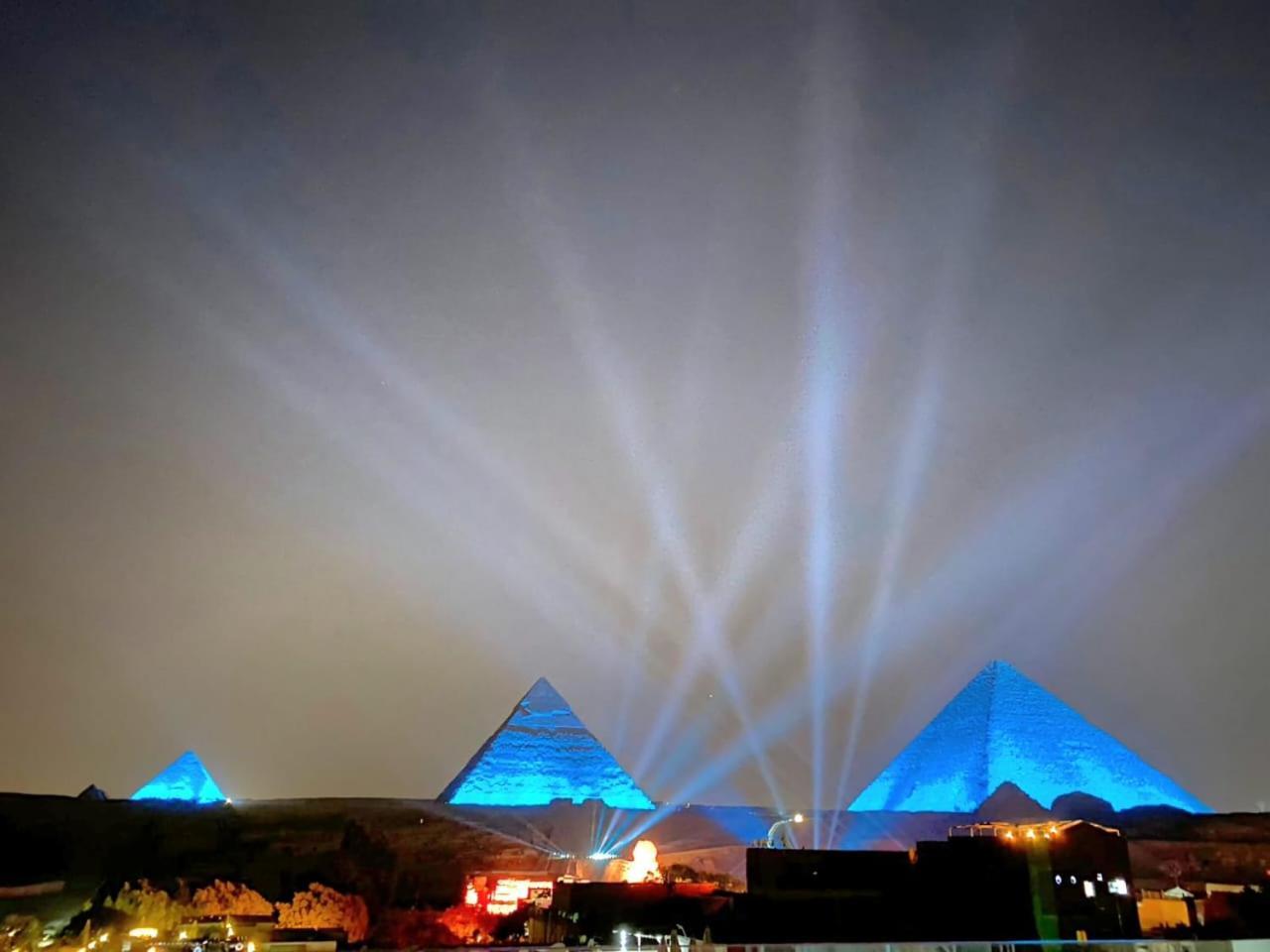 Hotel Pyramids Express View